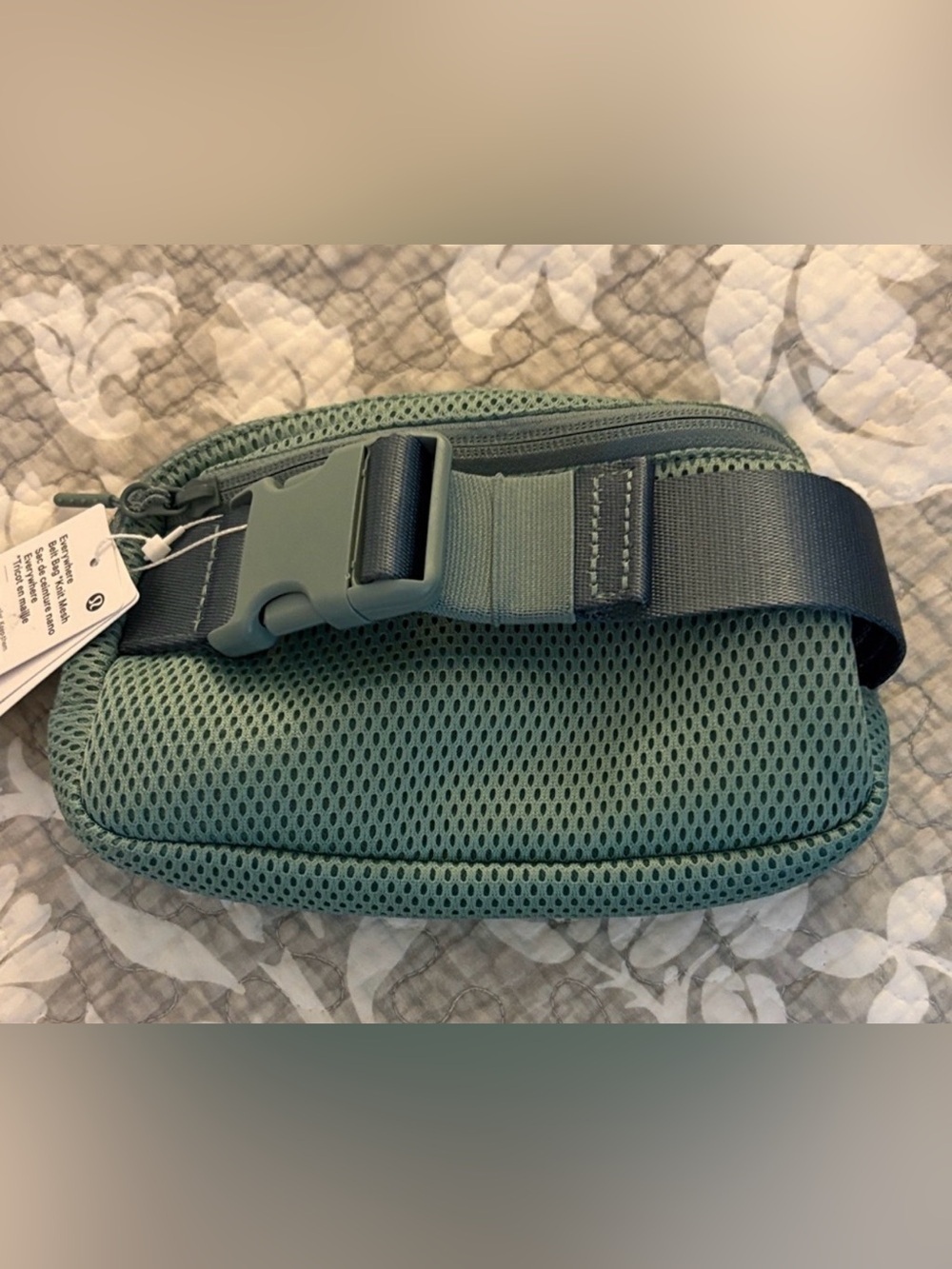 Lululemon Athletica Crater Blue Mesh Belt Bag - Picture 7 of 8